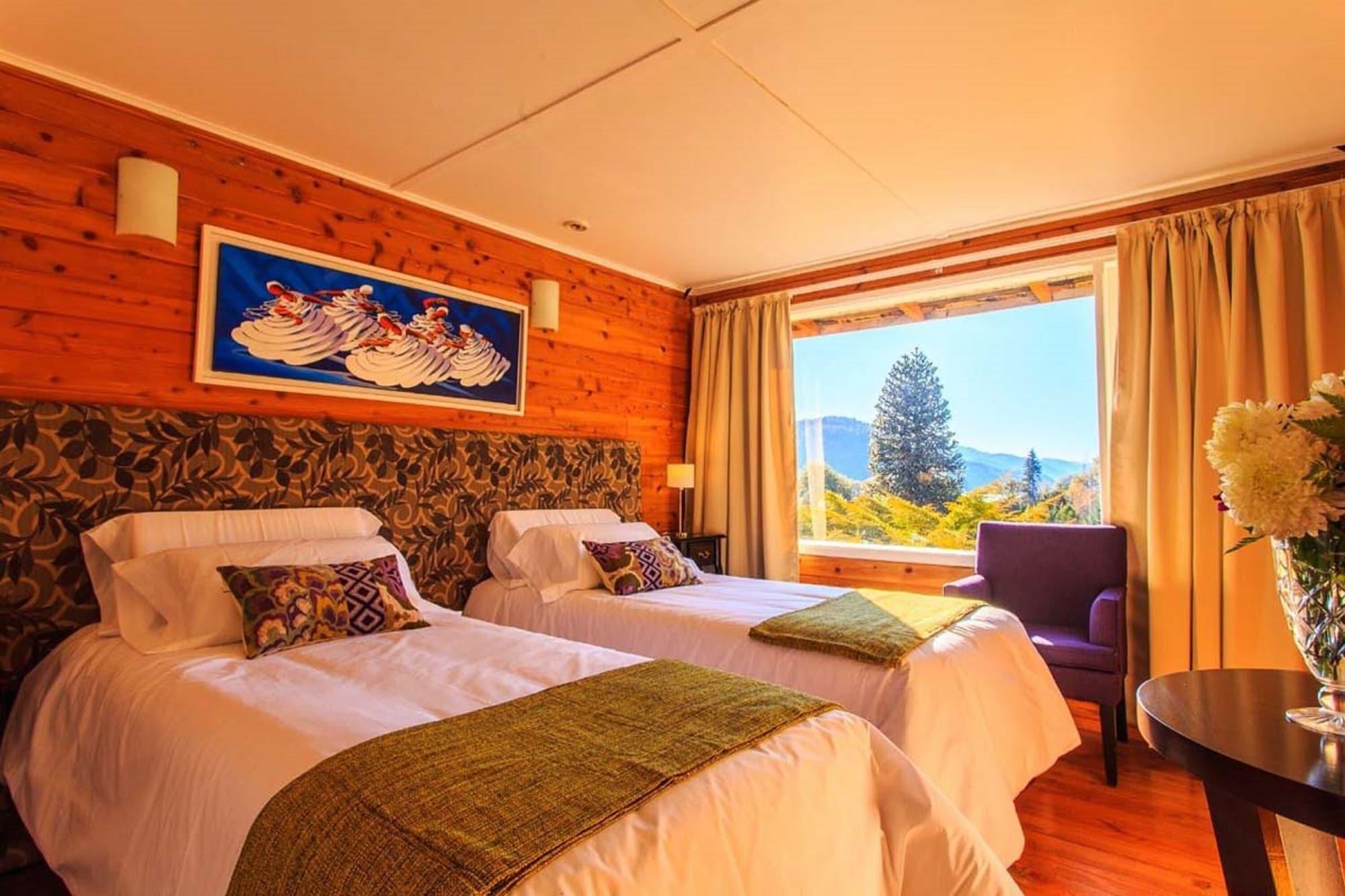 Hotel Faraway à Villa La Angostura Extérieur photo
