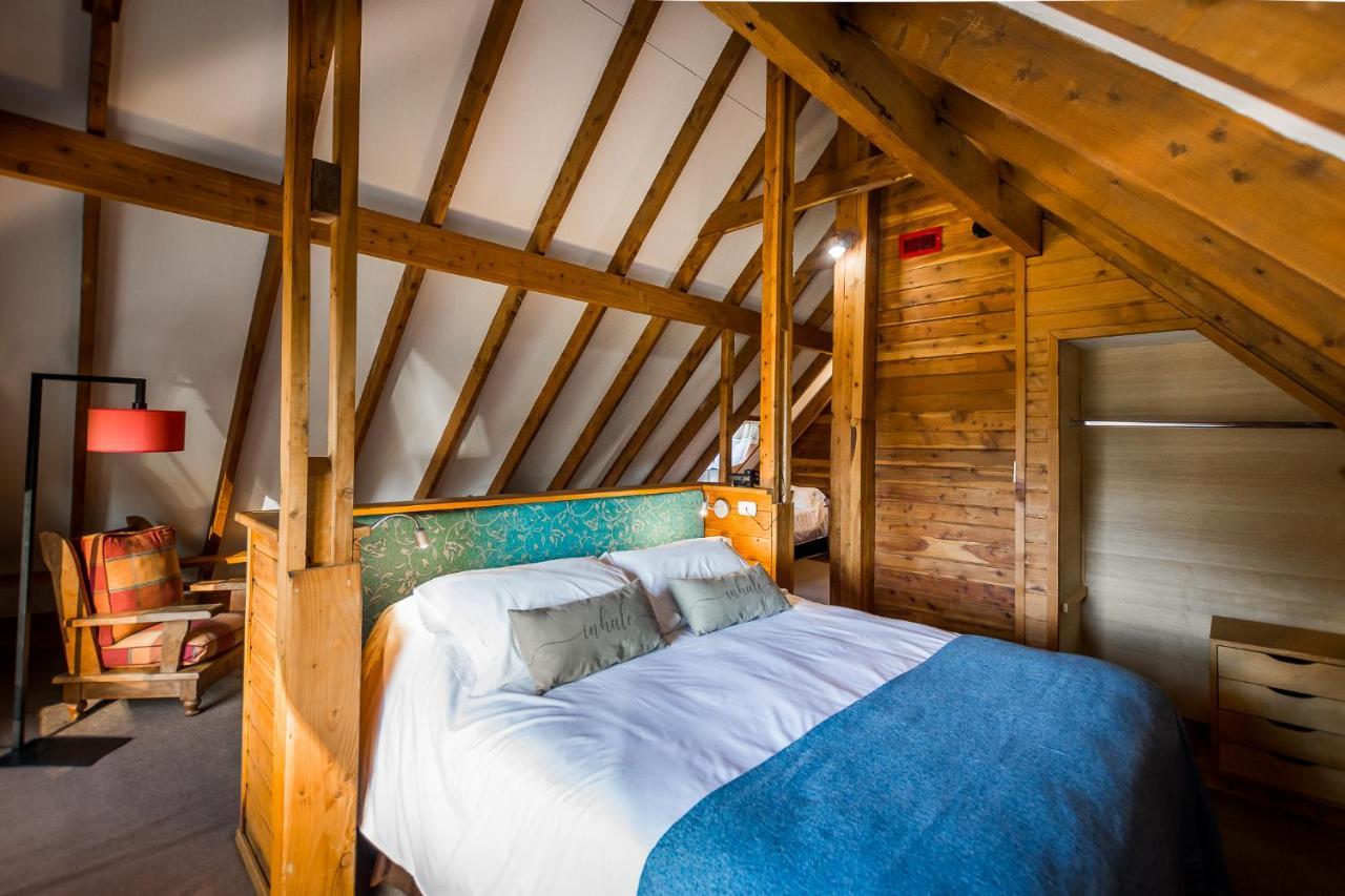 Hotel Faraway à Villa La Angostura Extérieur photo