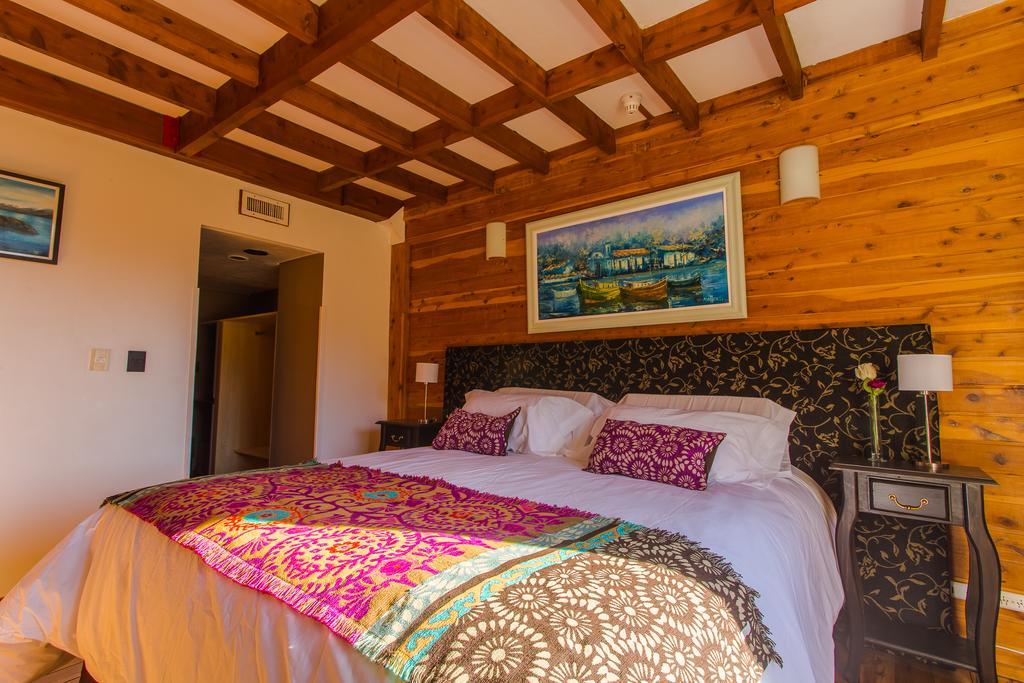 Hotel Faraway à Villa La Angostura Extérieur photo